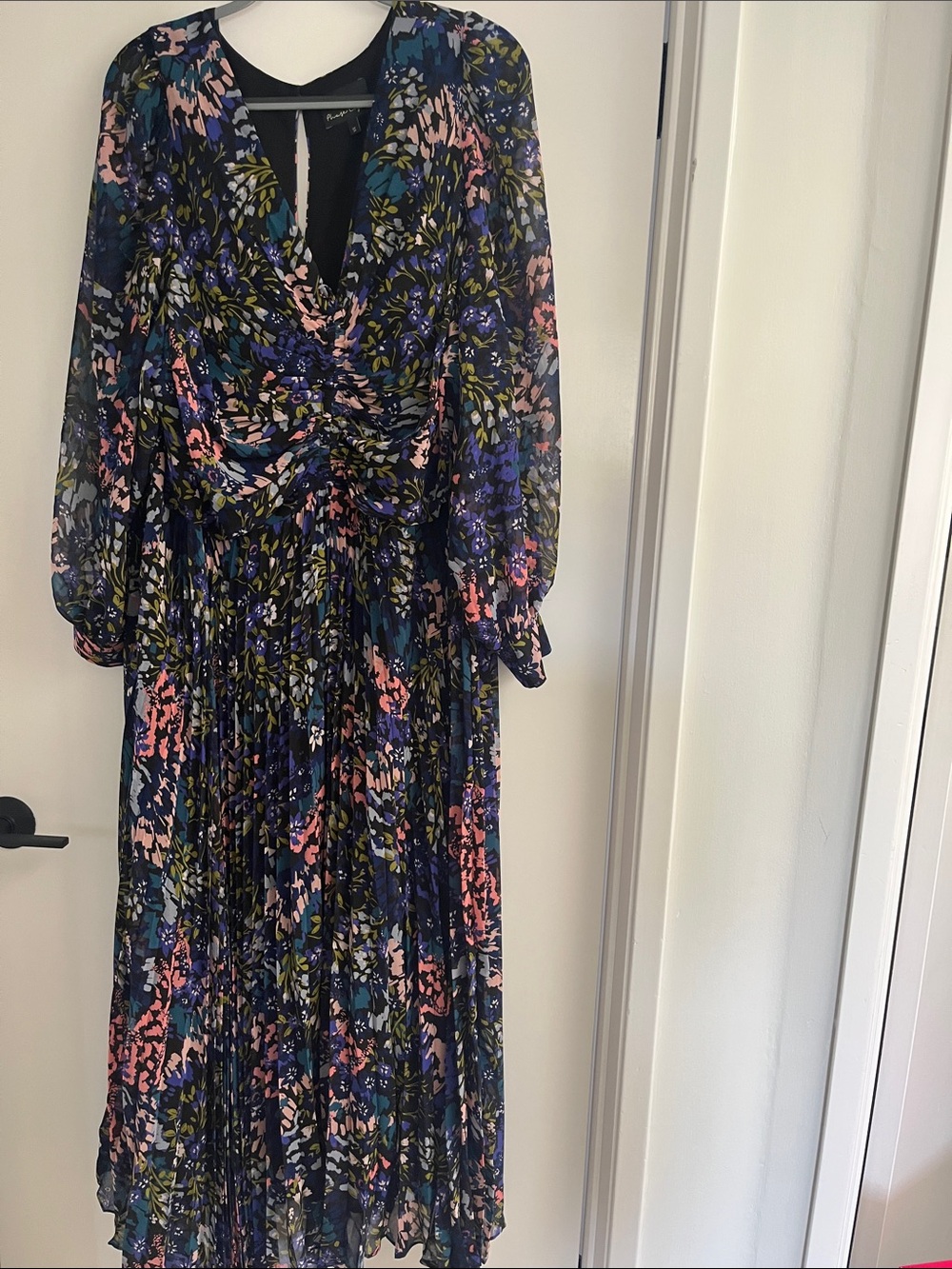 Women's Navy Multi Floral Pleated Long Sleeve Midi Dress